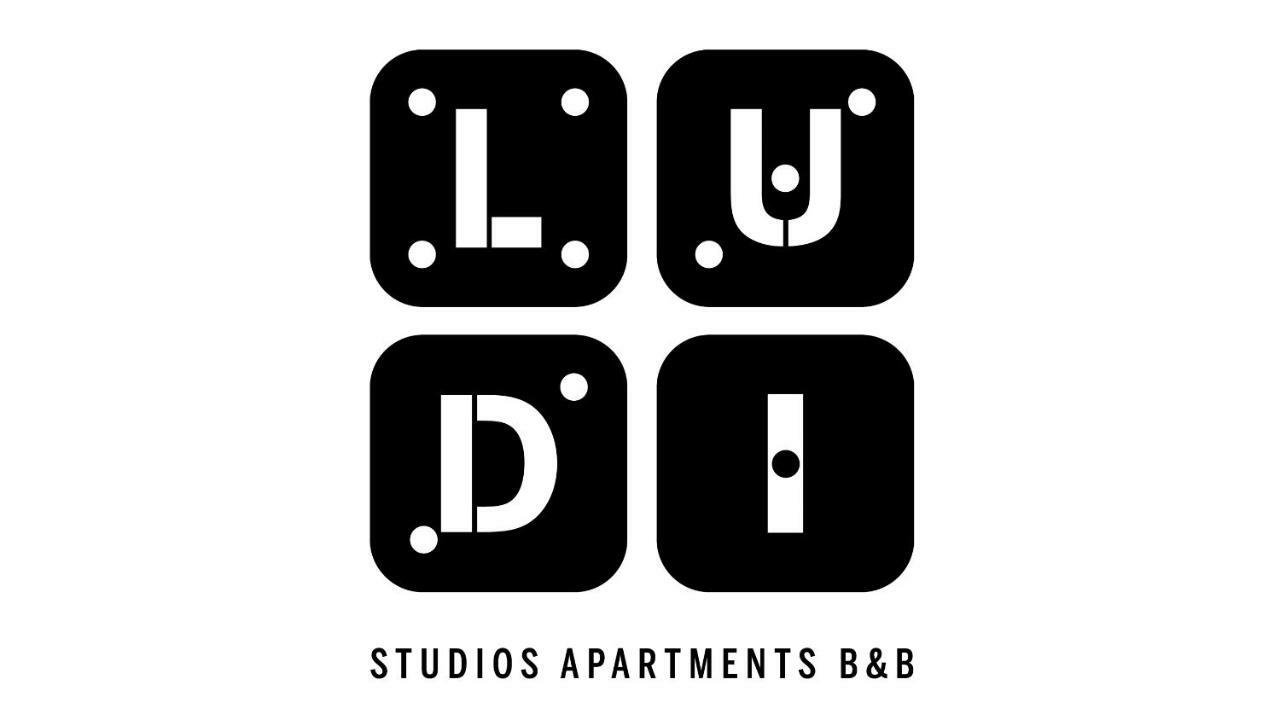 Ludi Studios Pompei Esterno foto