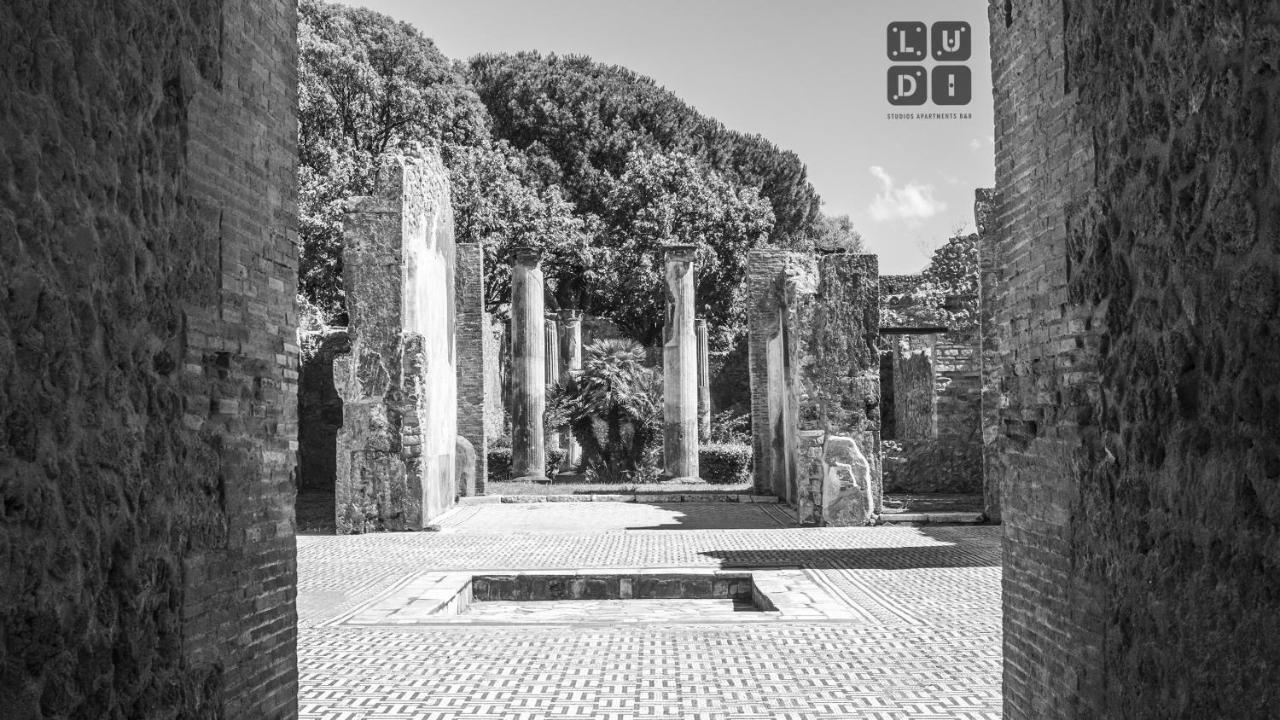 Ludi Studios Pompei Esterno foto